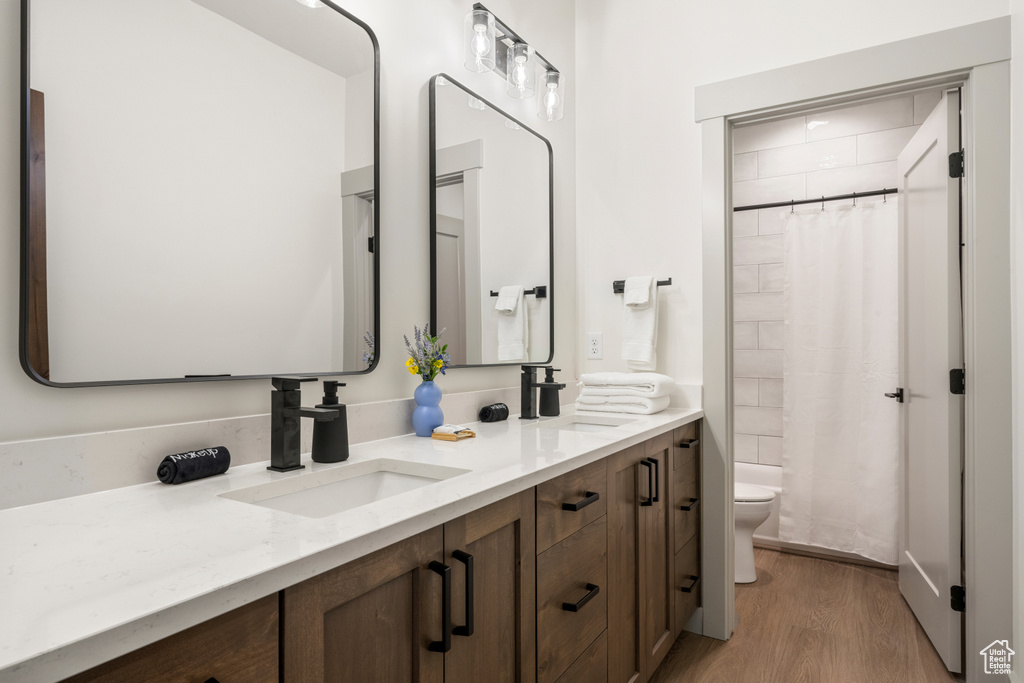 Photo 40 for MLS #2109546 at 3326 S Bay Cir