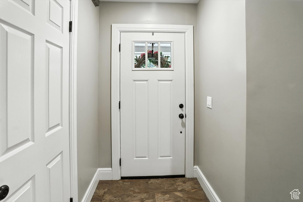 Photo 7 for MLS #2109551 at 1374 E Franklin St