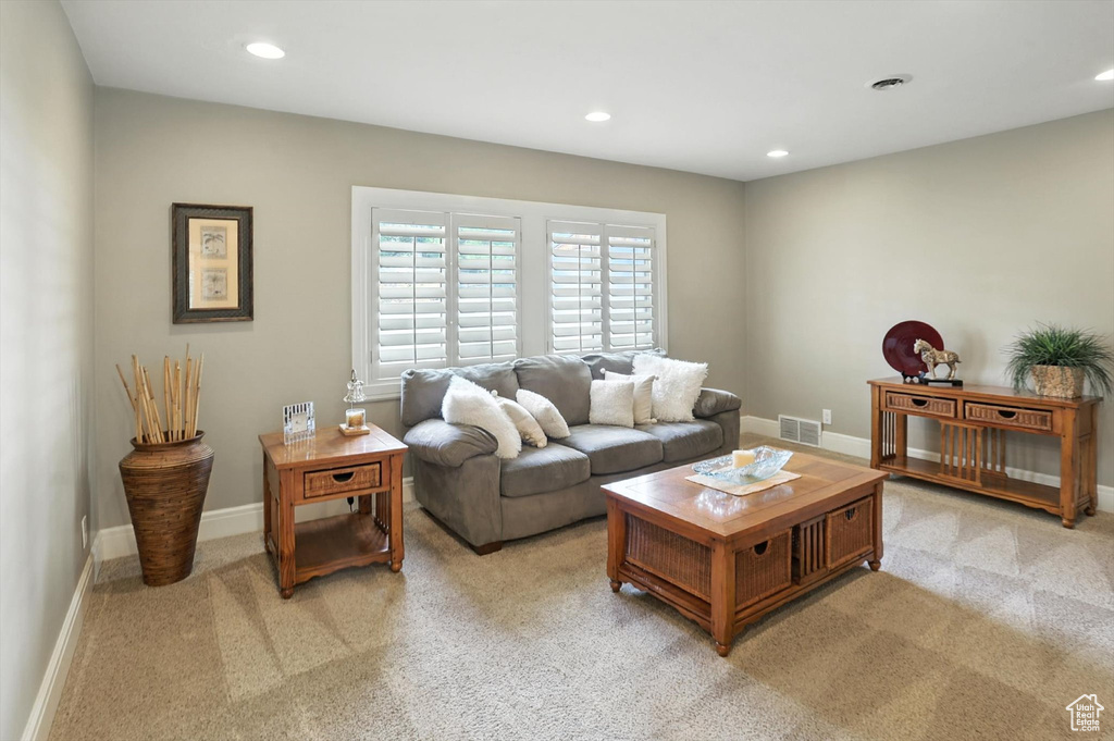 Photo 2 for MLS #2109551 at 1374 E Franklin St