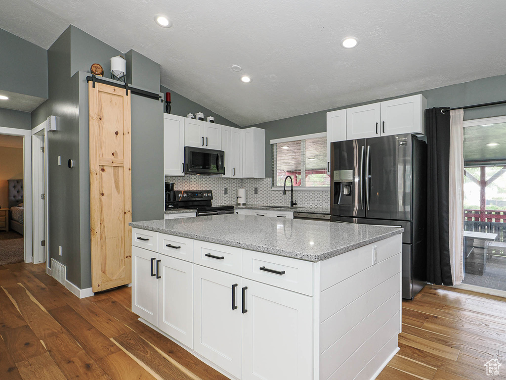 4392 S 3680 W West Valley City, UT 84120