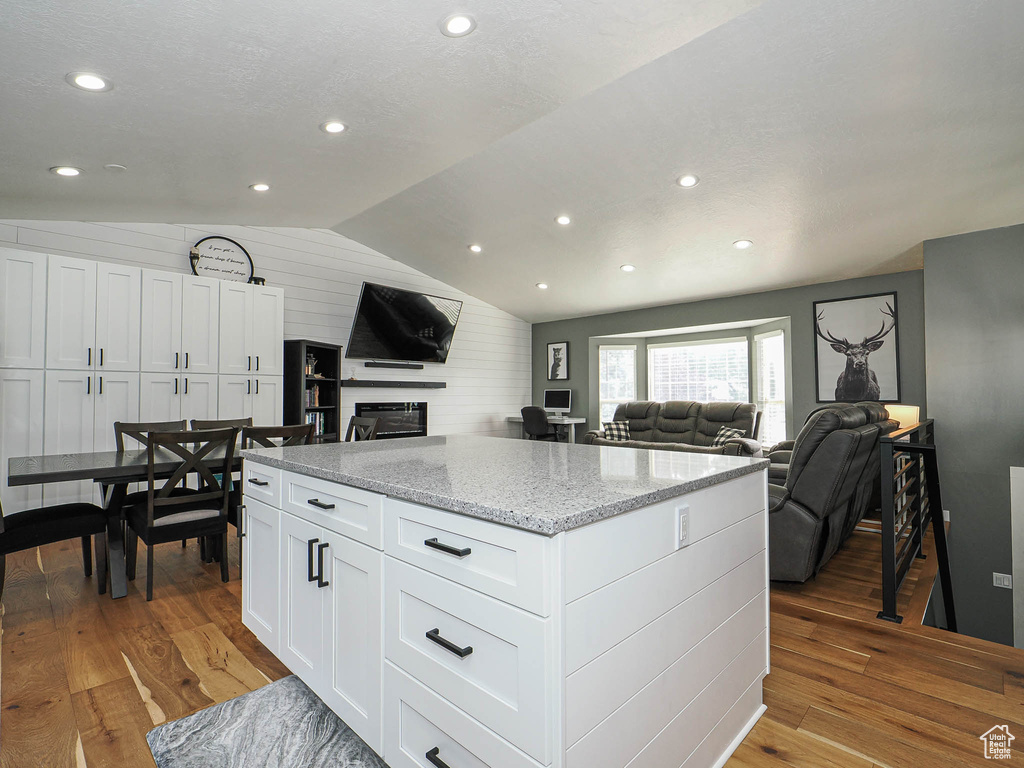 4392 S 3680 W West Valley City, UT 84120