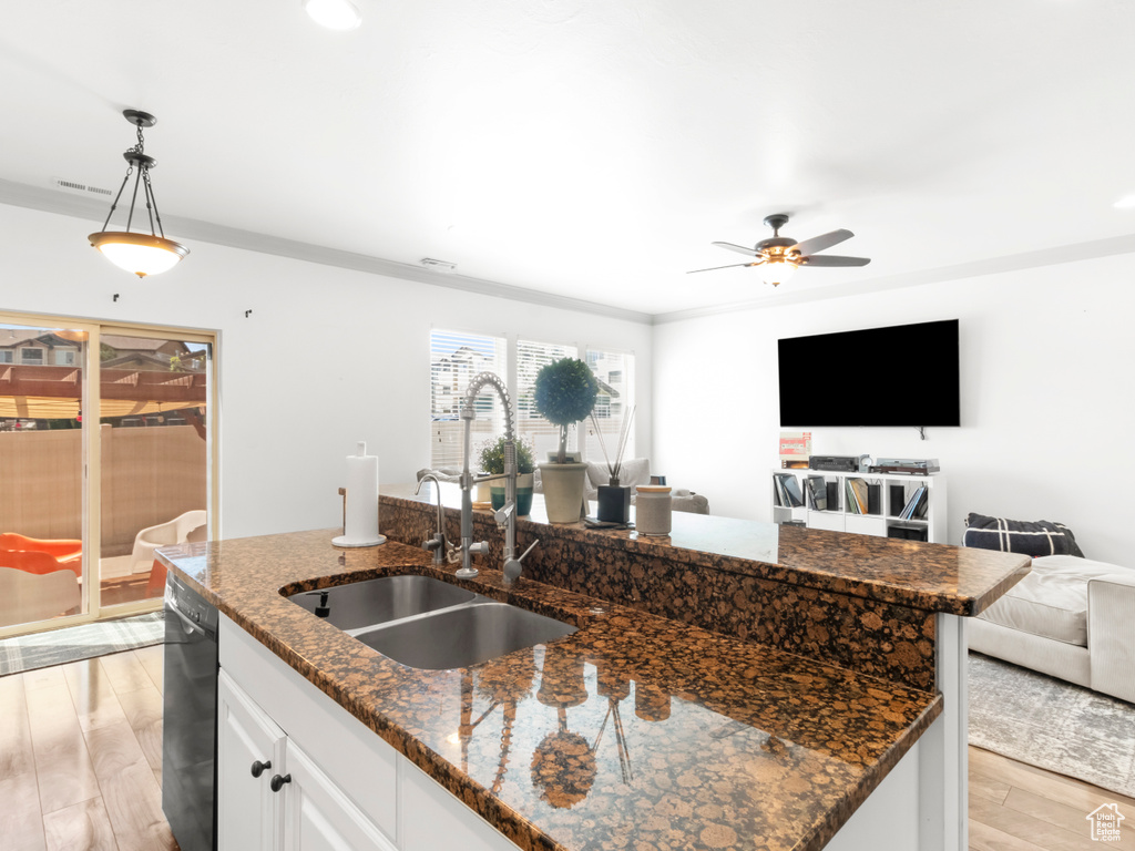 Photo 6 for MLS #2109570 at 1227 N Silvercrest Dr