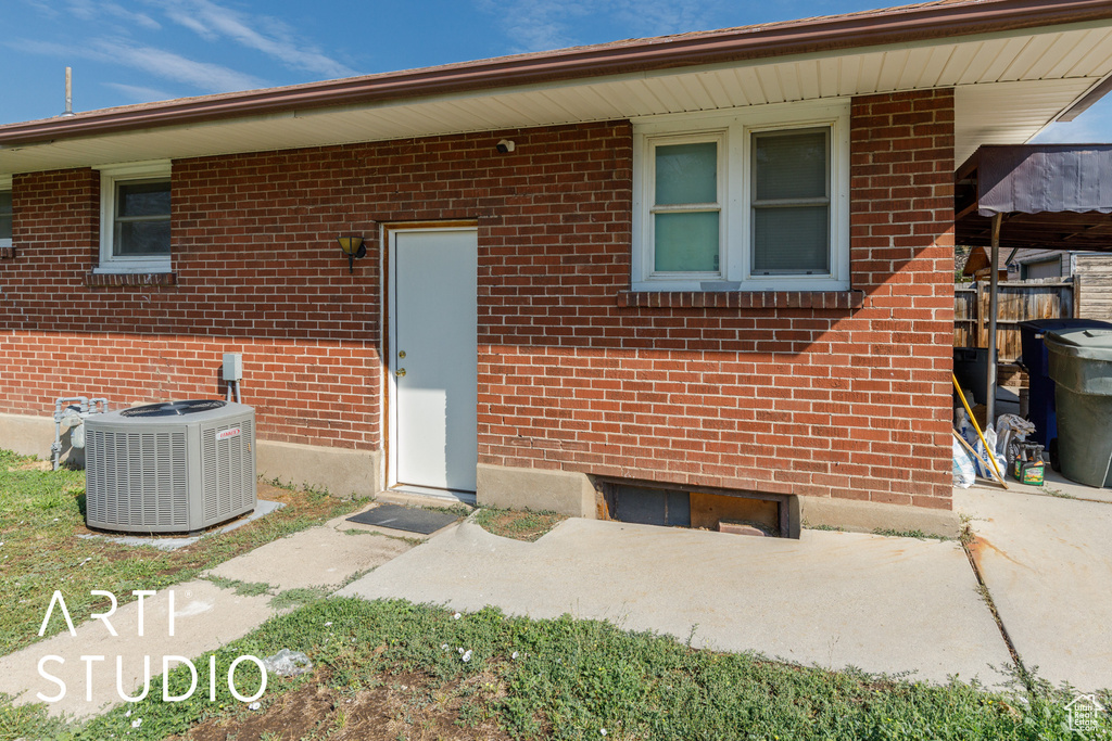 Photo 23 for MLS #2109572 at 2784 Van Buren Ave