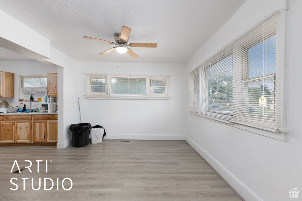 Photo 10 for MLS #2109572 at 2784 Van Buren Ave
