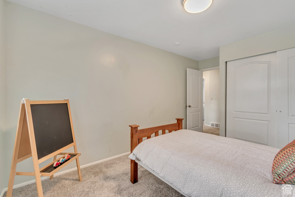 6905 S SANDLILY CIR West Jordan, UT 84081