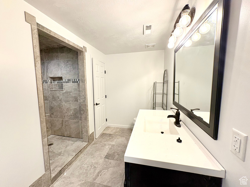8854 S ROCKY CREEK DR West Jordan, UT 84081