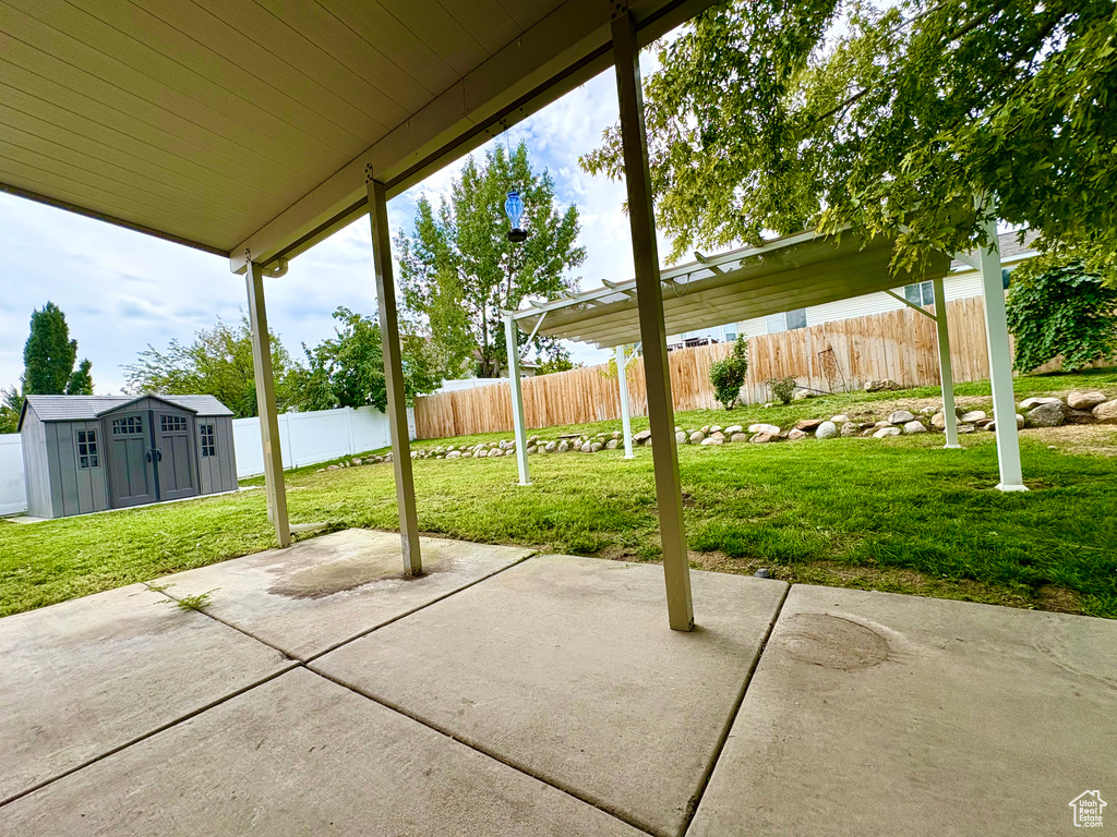 8854 S ROCKY CREEK DR West Jordan, UT 84081