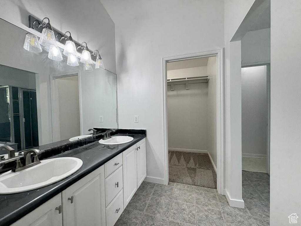 8854 S ROCKY CREEK DR West Jordan, UT 84081