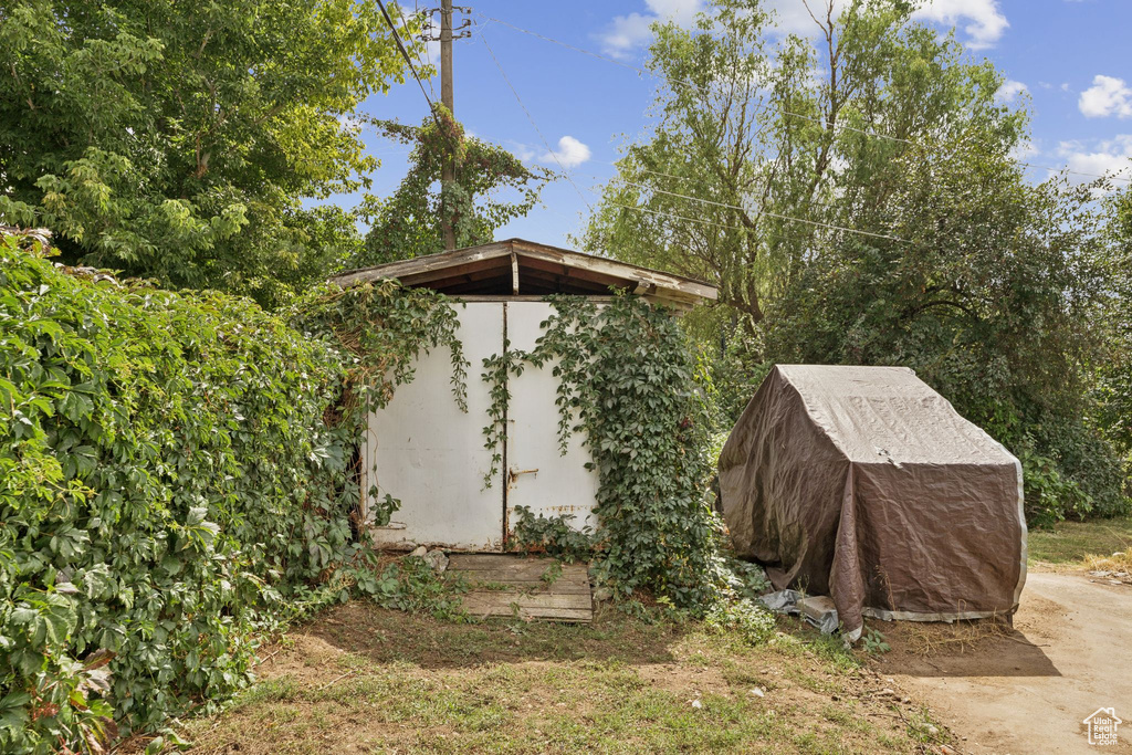 3472 S FOWLER AVE Ogden, UT 84403