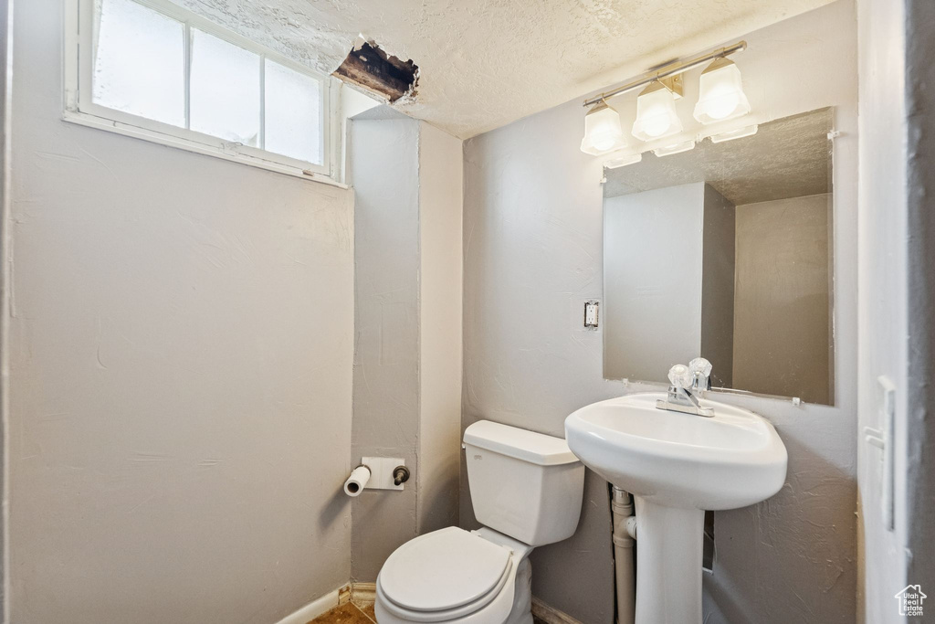 3472 S FOWLER AVE Ogden, UT 84403