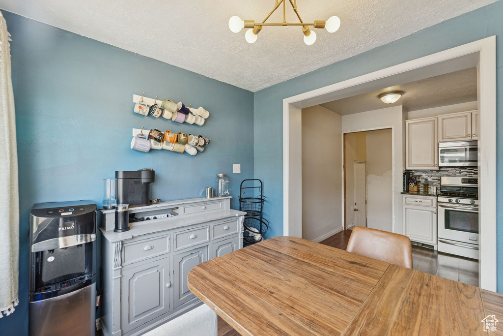 3472 S FOWLER AVE Ogden, UT 84403