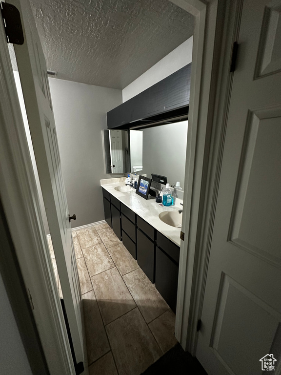 Photo 13 for MLS #2109583 at 8722 S Oakwood Park Cir  #8722
