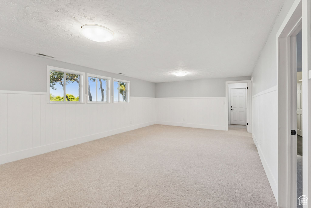 2423 S ELAINE DR Bountiful, UT 84010