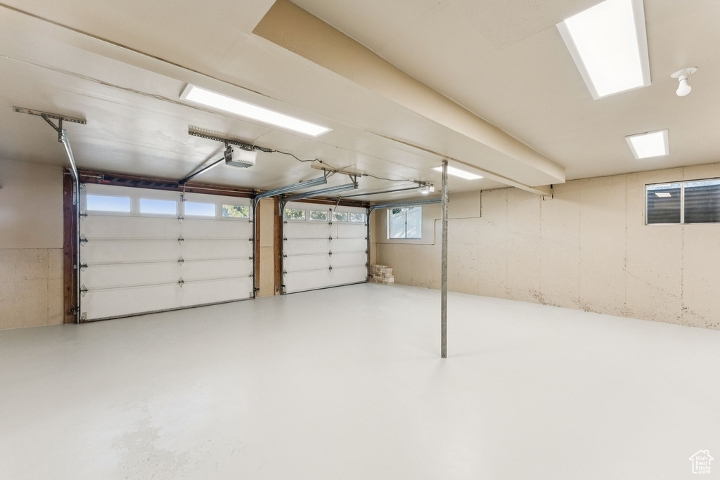 2423 S ELAINE DR Bountiful, UT 84010