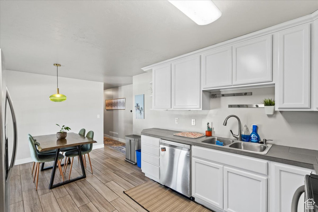 1045 N 390 W Sunset, UT 84015