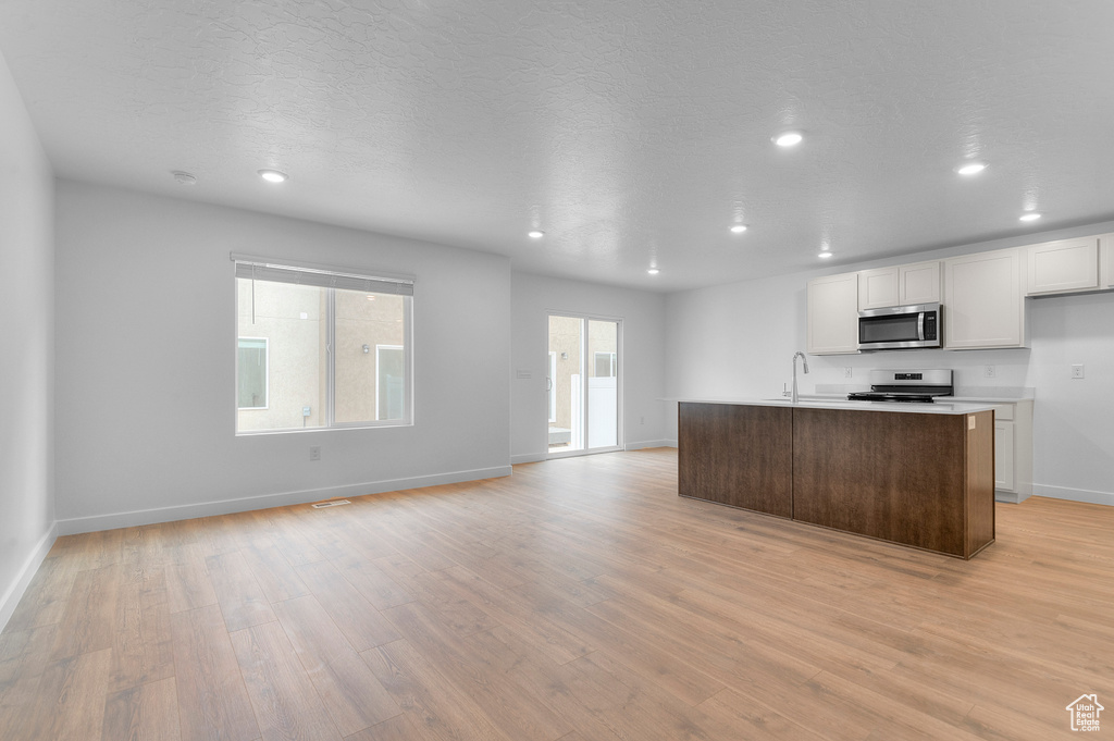 Photo 4 for MLS #2109593 at 1503 E 690 North #1108