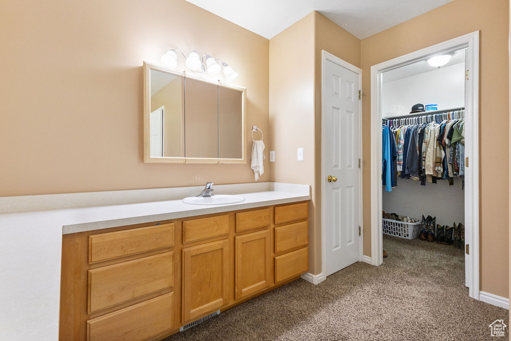 Photo 20 for MLS #2109599 at 415 S Worthington St