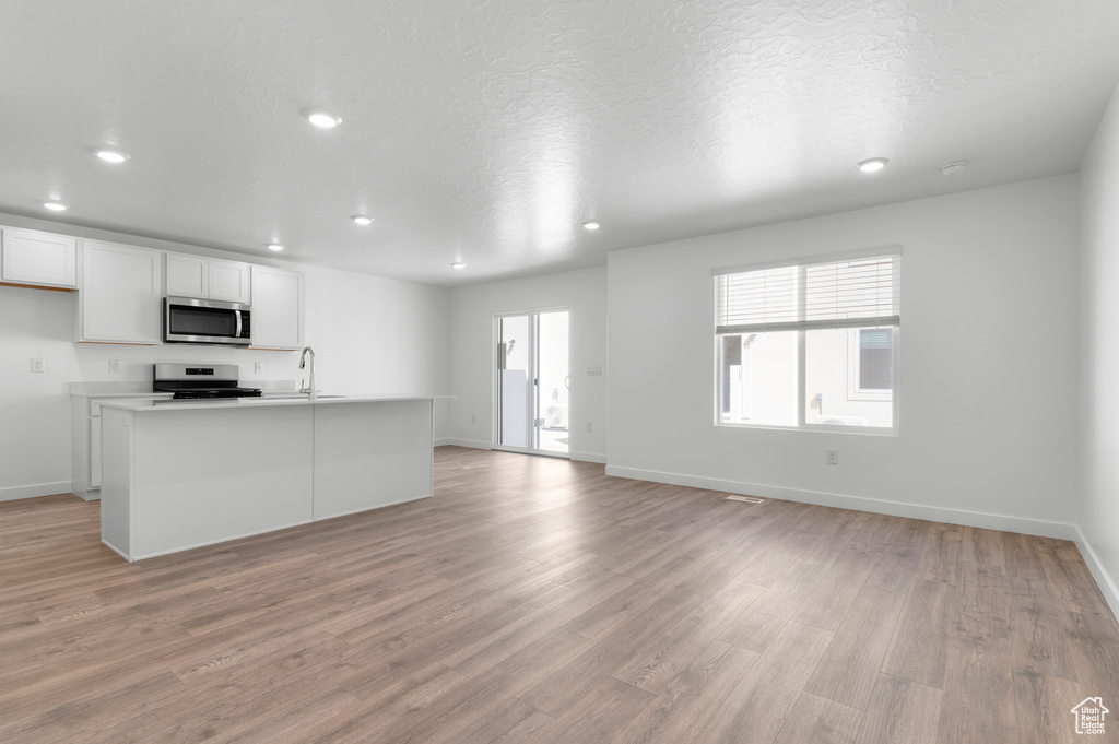 Photo 6 for MLS #2109601 at 1507 E 690 North #1109