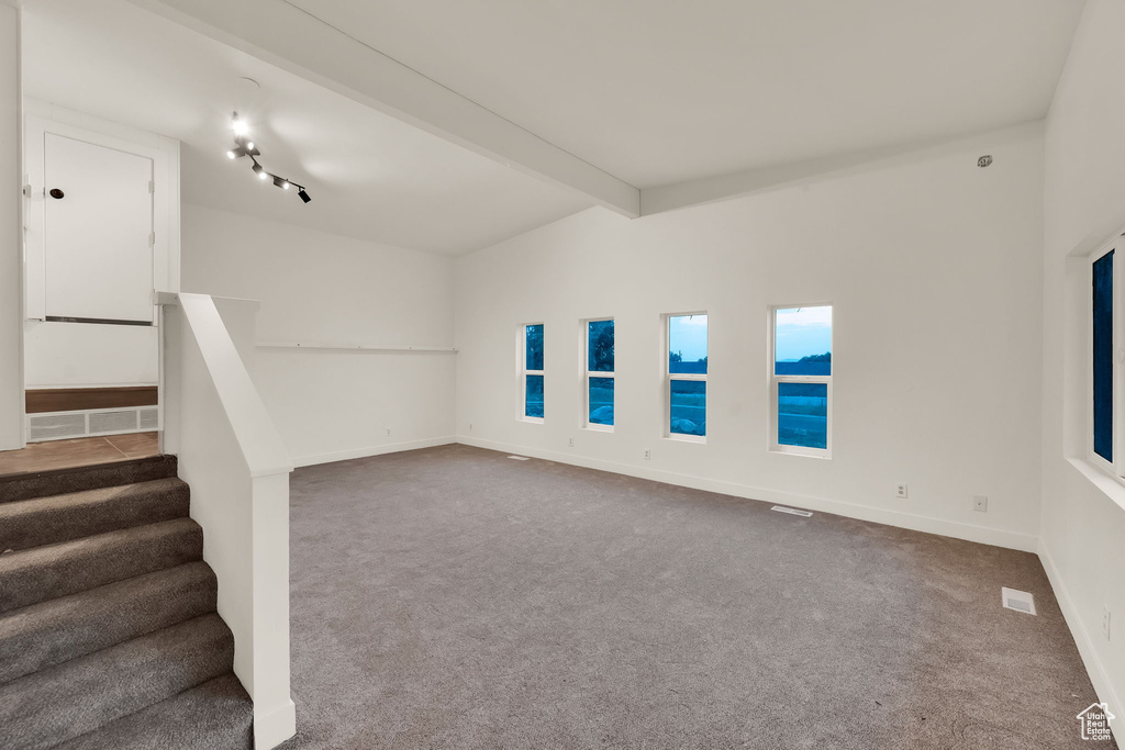 360 E 400 N Centerville, UT 84014