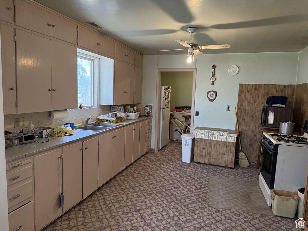 Photo 11 for MLS #2109607 at 5485 Ut-21