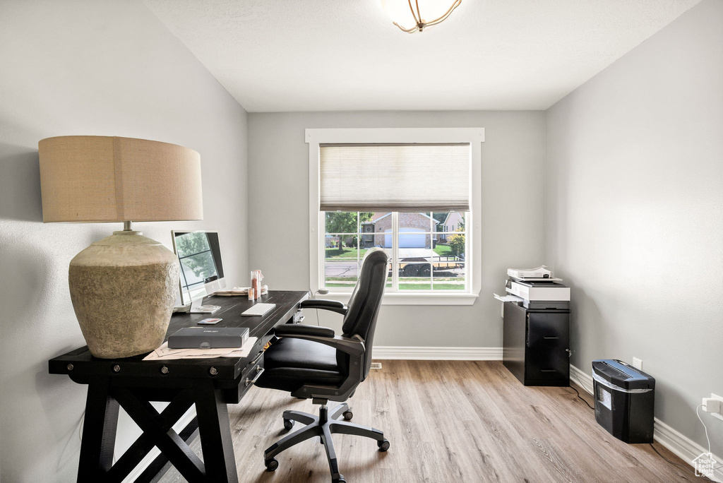 2280 S 450 W Perry, UT 84302