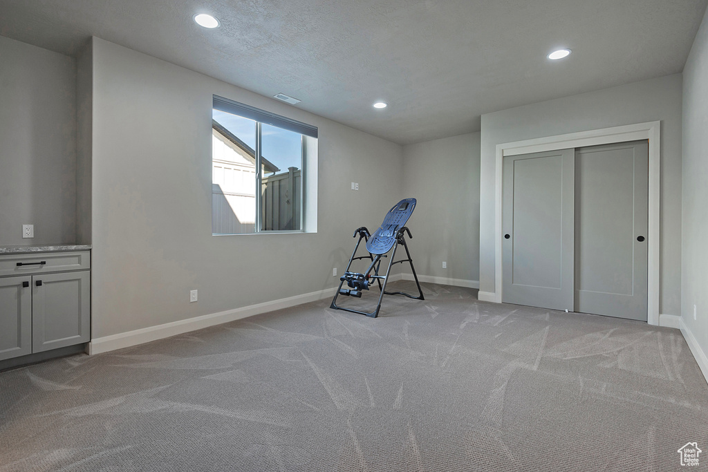 86 E 1675 S Farmington, UT 84025