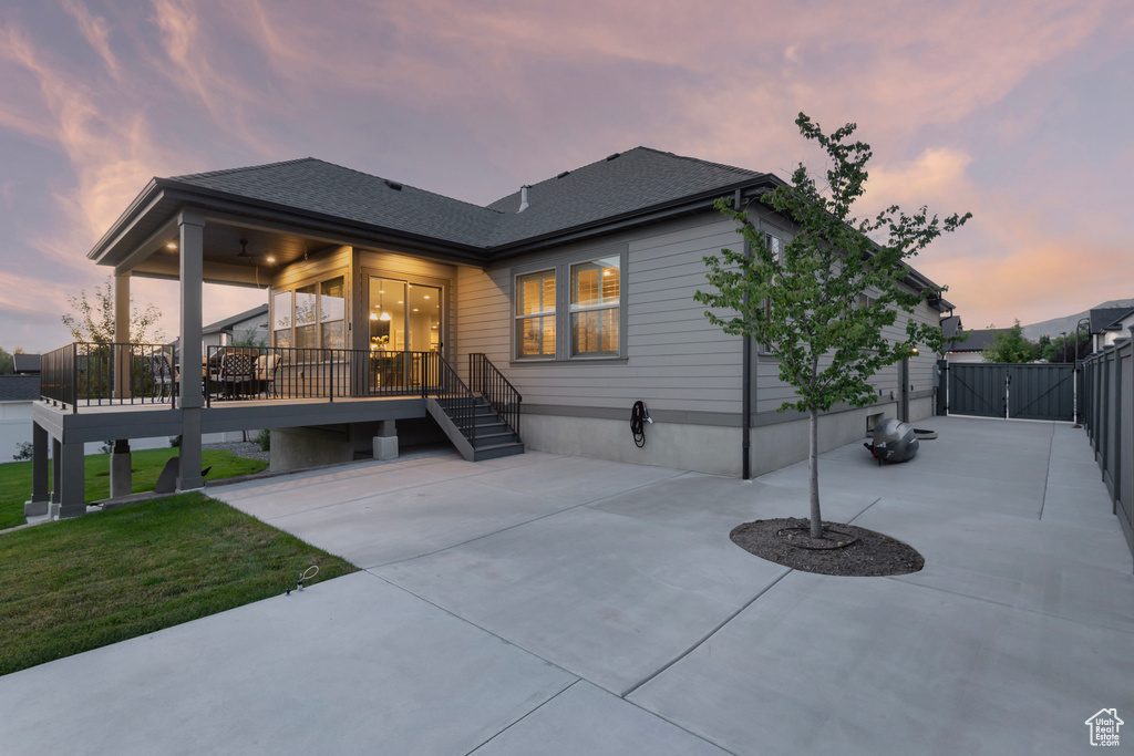 86 E 1675 S Farmington, UT 84025