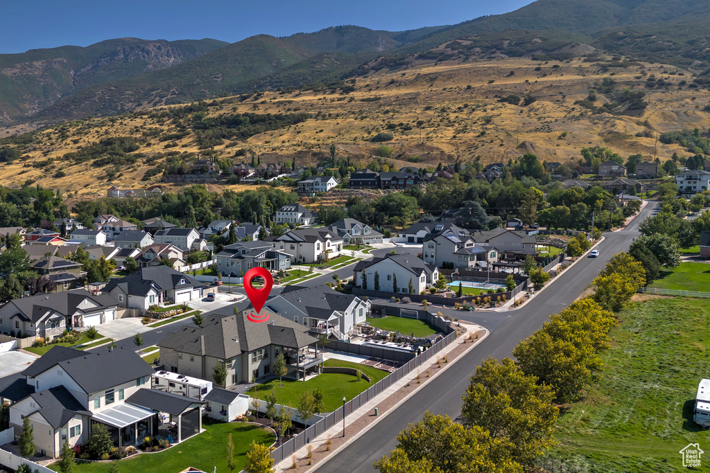 86 E 1675 S Farmington, UT 84025