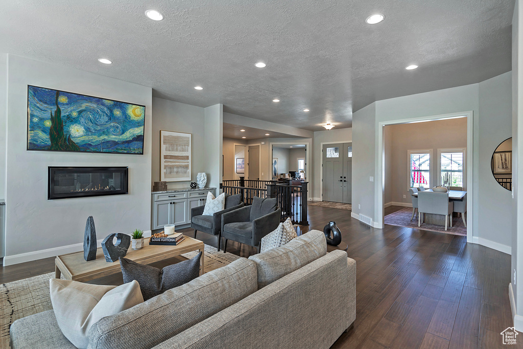 86 E 1675 S Farmington, UT 84025