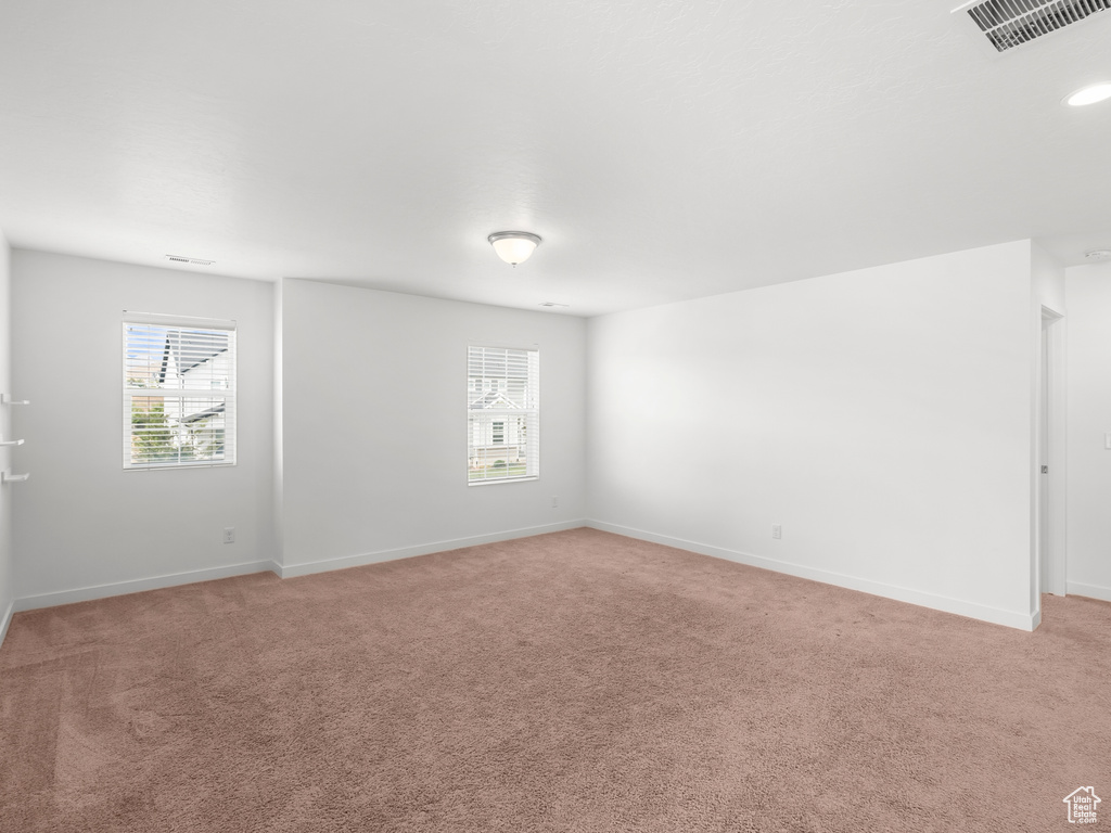 2132 N ELDERBERRY DR Saratoga Springs, UT 84045