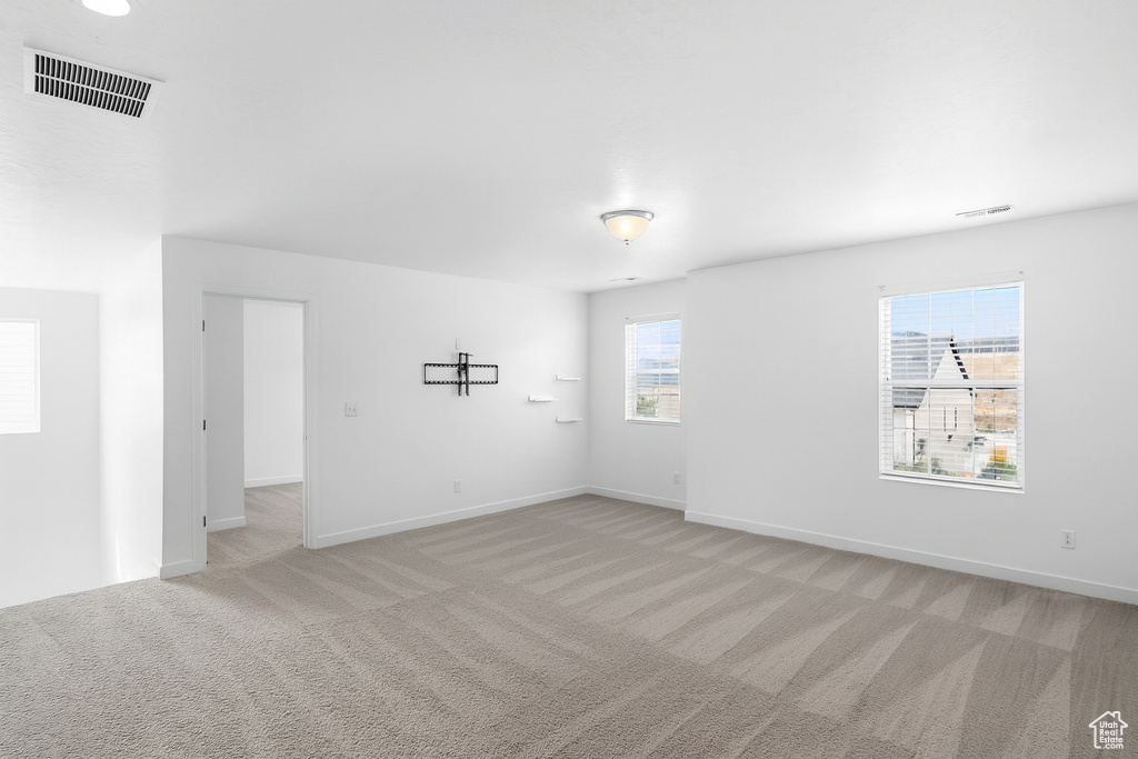 Photo 17 for MLS #2109621 at 2132 N Elderberry Dr