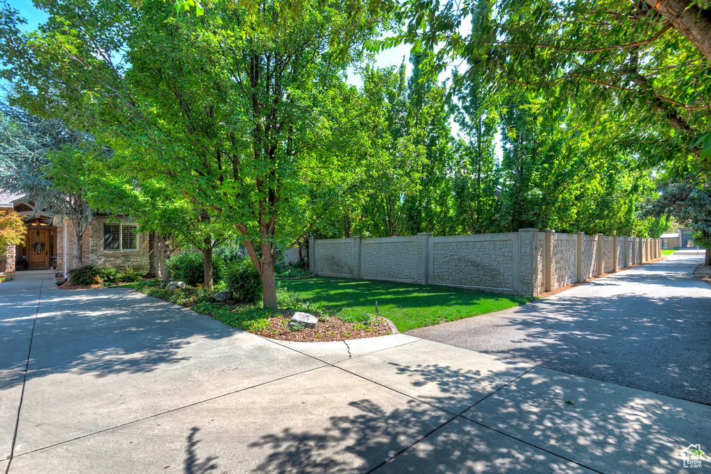 Photo 44 for MLS #2109622 at 2221 E Fisher Ln