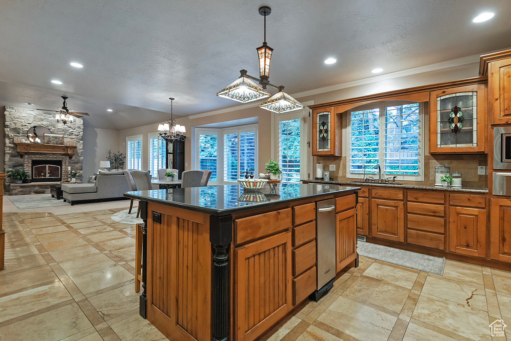 Photo 20 for MLS #2109622 at 2221 E Fisher Ln