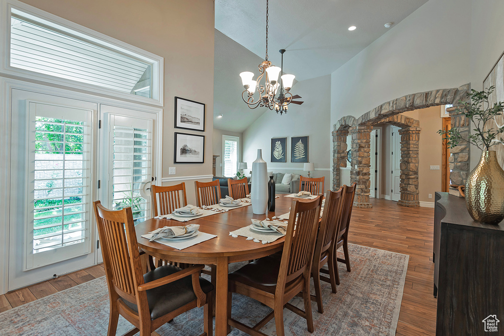 Photo 21 for MLS #2109622 at 2221 E Fisher Ln