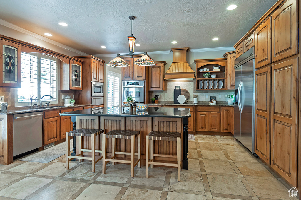 Photo 17 for MLS #2109622 at 2221 E Fisher Ln