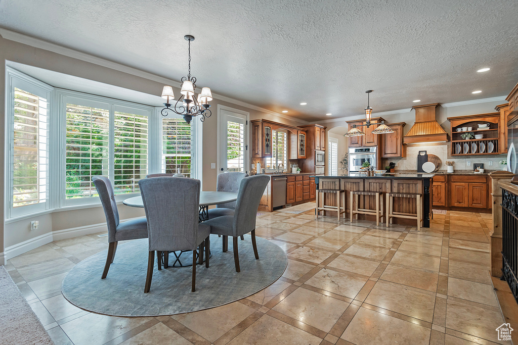 Photo 14 for MLS #2109622 at 2221 E Fisher Ln