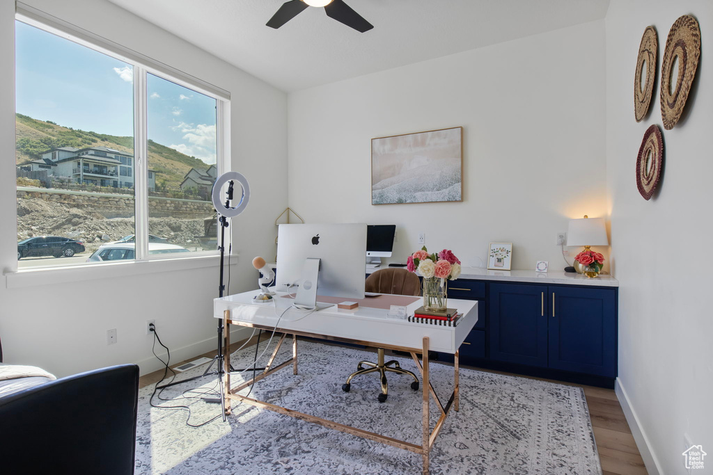 Photo 11 for MLS #2109626 at 4832 W Ridge Rock Cir