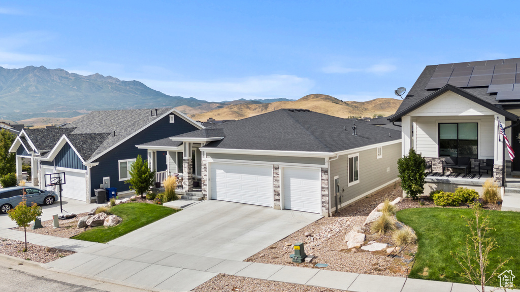 Photo 4 for MLS #2109627 at 3152 Harvard Dr