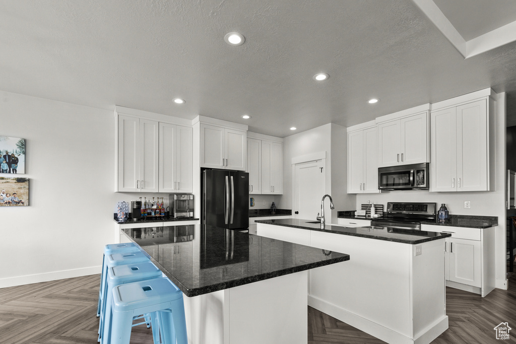 Photo 9 for MLS #2109627 at 3152 Harvard Dr