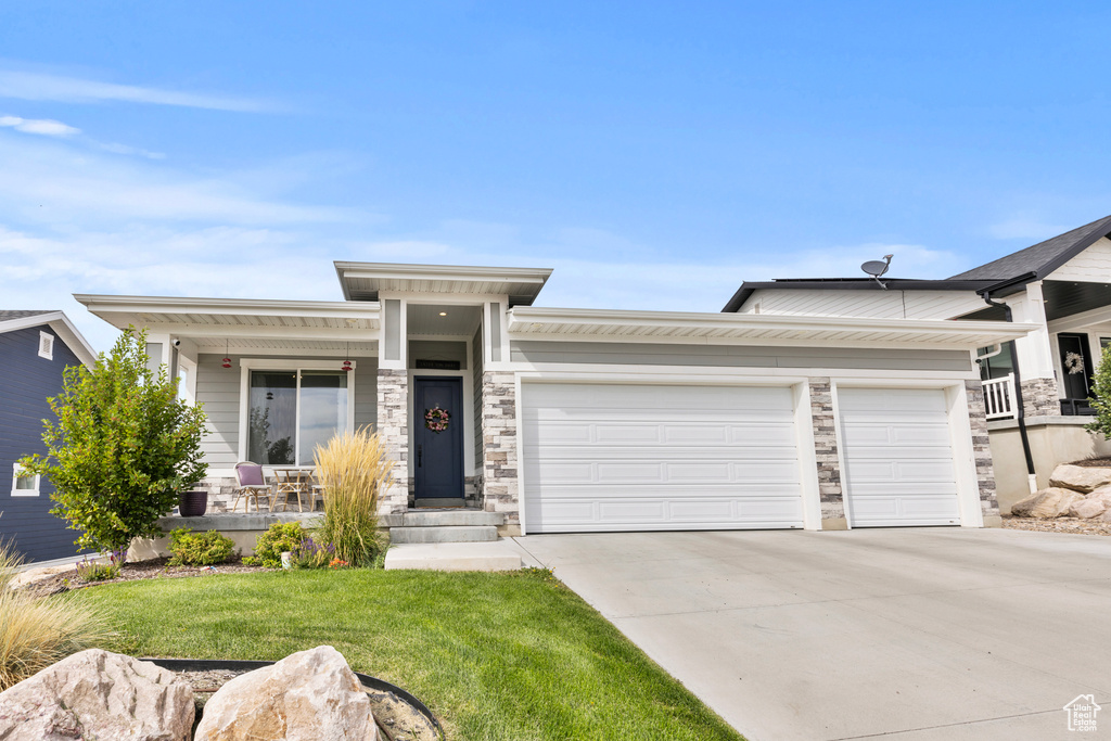 Photo 2 for MLS #2109627 at 3152 Harvard Dr