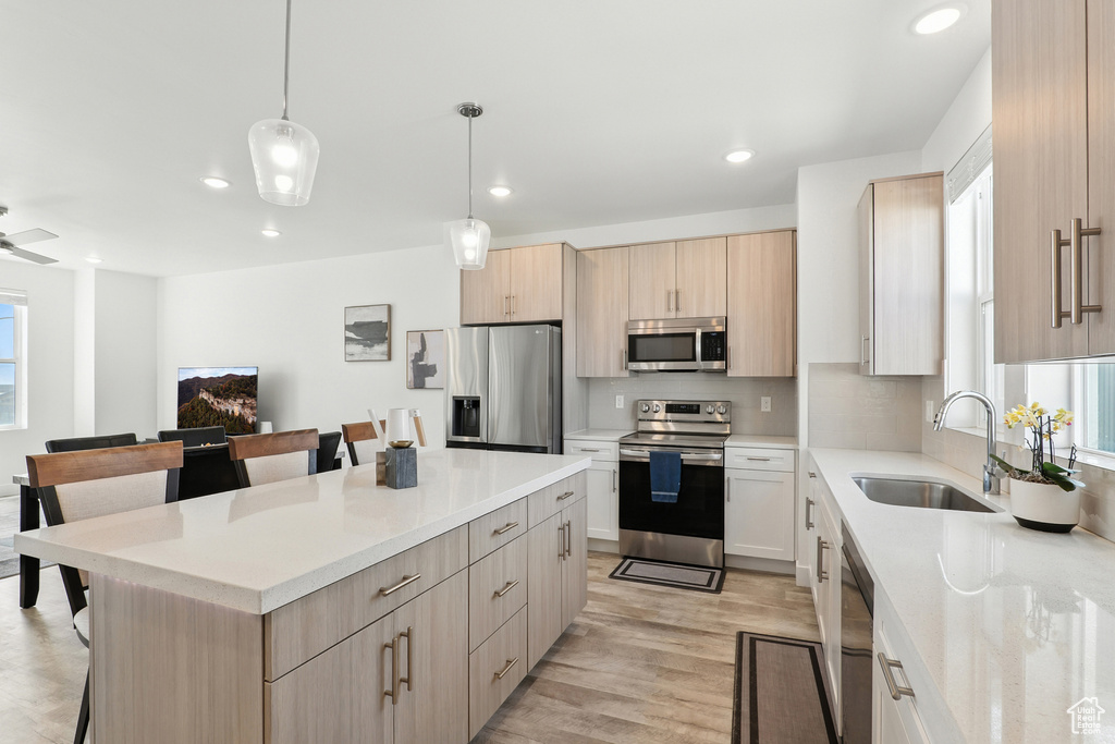 11268 S HOLLY SPRINGS DR South Jordan, UT 84009
