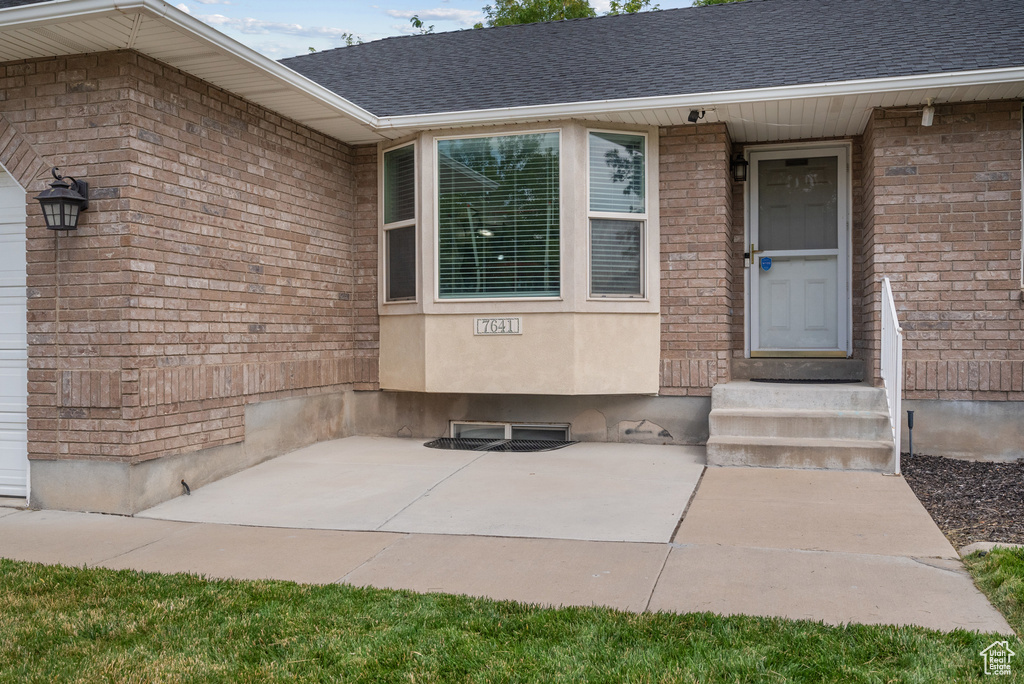 Photo 3 for MLS #2109642 at 7641 S Kings Bridge Dr