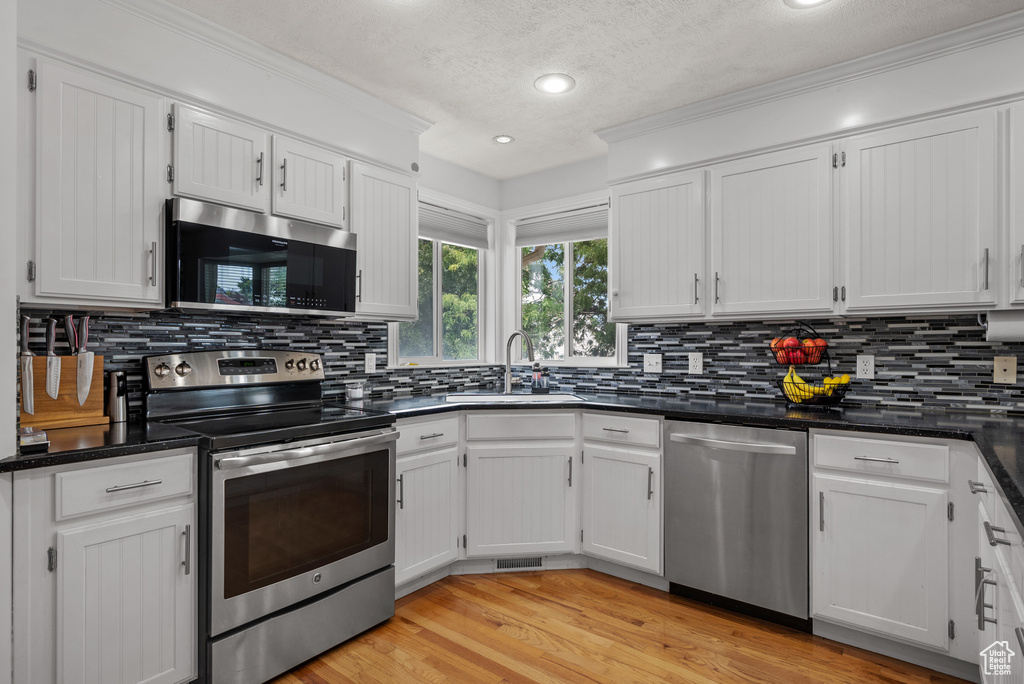 Photo 13 for MLS #2109642 at 7641 S Kings Bridge Dr