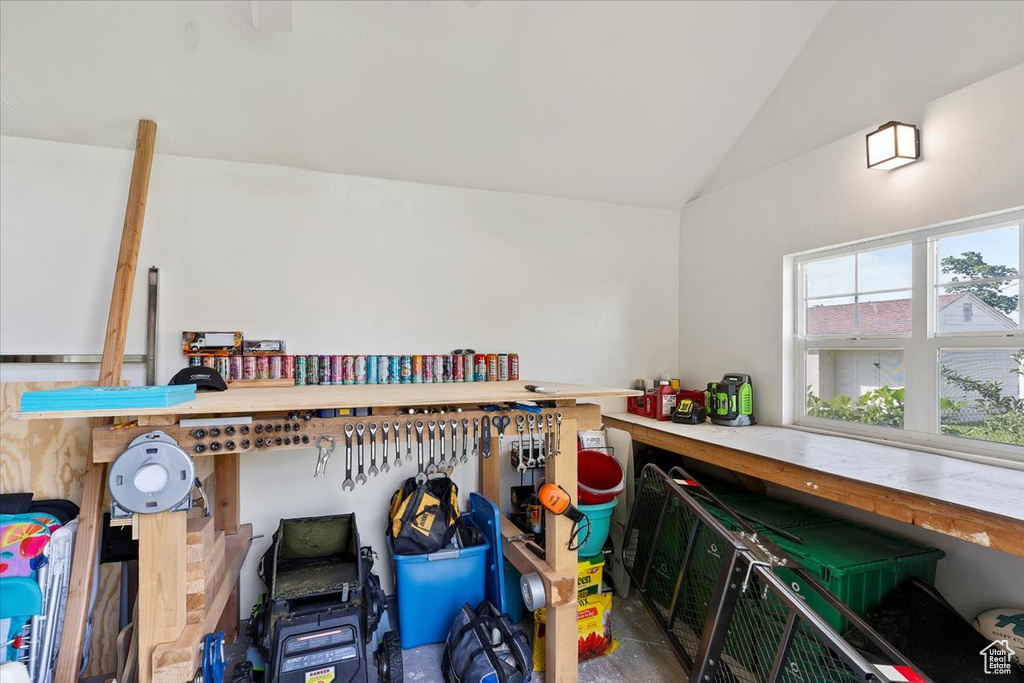 400 N 100 RD Kaysville, UT 84037