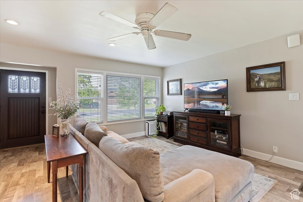 400 N 100 RD Kaysville, UT 84037