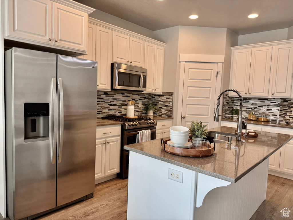 4442 W HILL SHADOW WAY Herriman, UT 84096