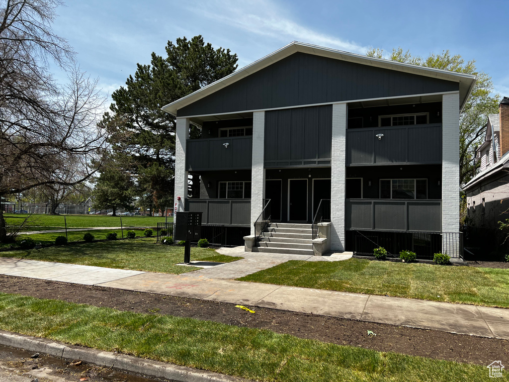 2745 GRANT AVE Ogden, UT 84401