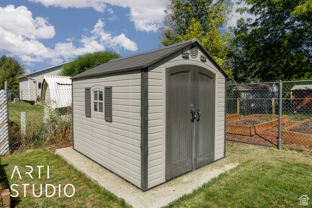 5531 S 3275 W Roy, UT 84067