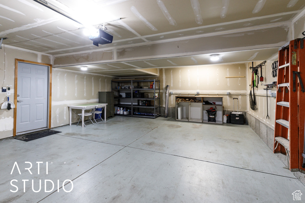 5531 S 3275 W Roy, UT 84067