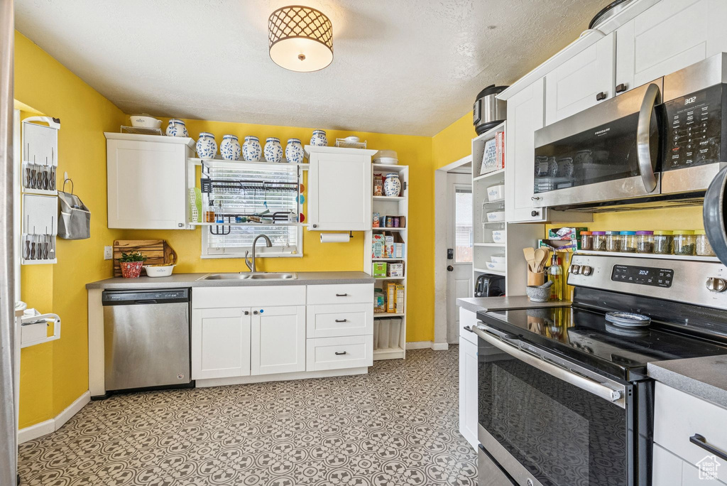 355 E MORGAN ST Layton, UT 84041
